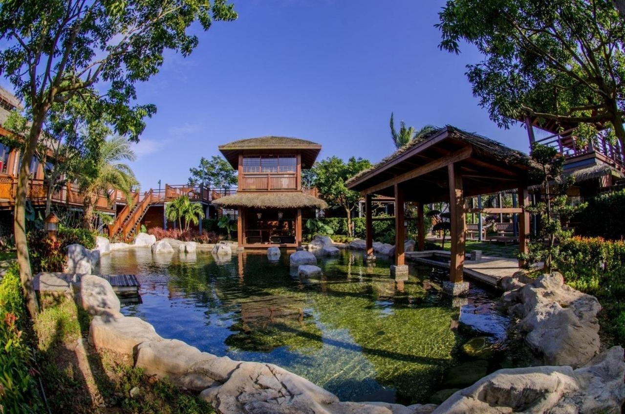 星月文旅溫泉民宿 Houli Esterno foto